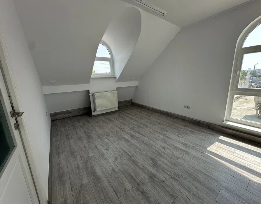 Spatiu de birou, zona Someseni