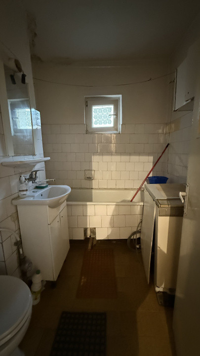 Apartament cu 2 camere decomandate langa benzinaria OMW/Aurel Vlaicu