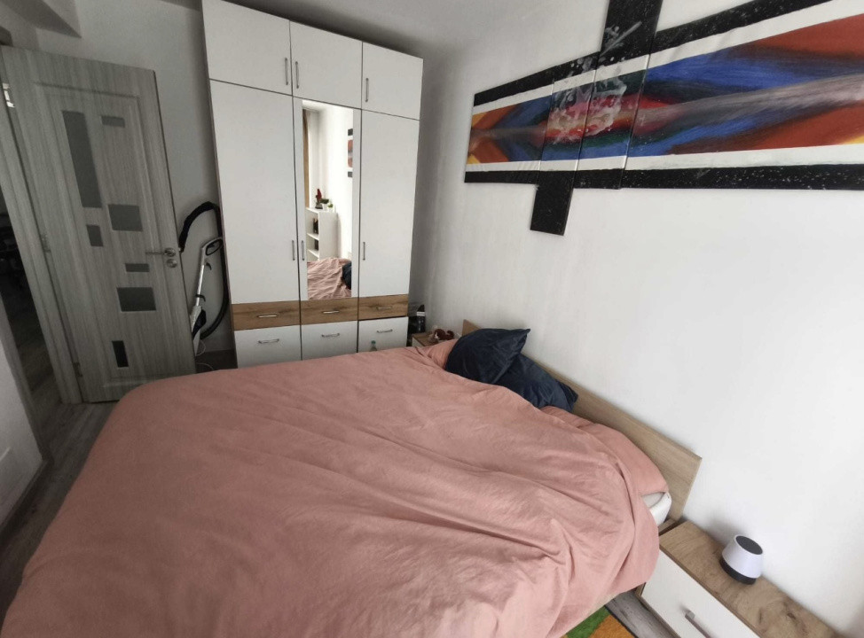Apartament 2 camere,42mp,zona dambu rotund 