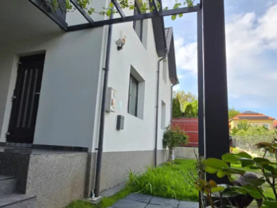 Casa individuala Dambul Rotund