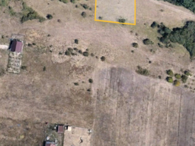 Teren 2019 mp + drum 307 mp, Dambul Rotund, str. Lombului, langa padure!