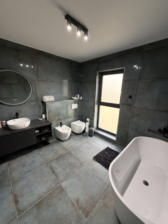 Casa cu 4 camere,120mp,Teren 560m,Terasa,La cheie,Chinteni