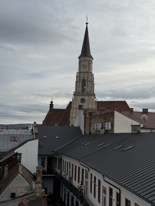 Apartament 48 MP, la cheie, ultracentral, prima închiriere