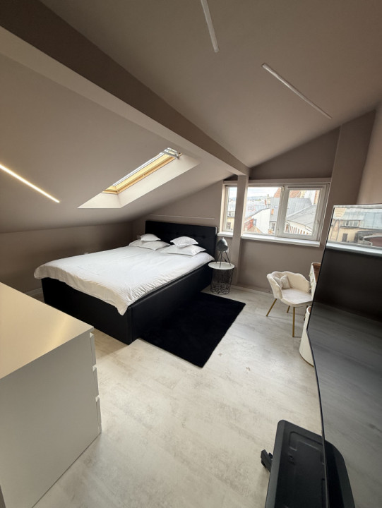 Apartament 48 MP, la cheie, ultracentral, prima închiriere