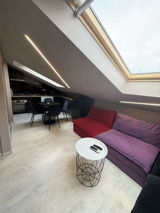 Apartament 48 MP, la cheie, ultracentral, prima închiriere