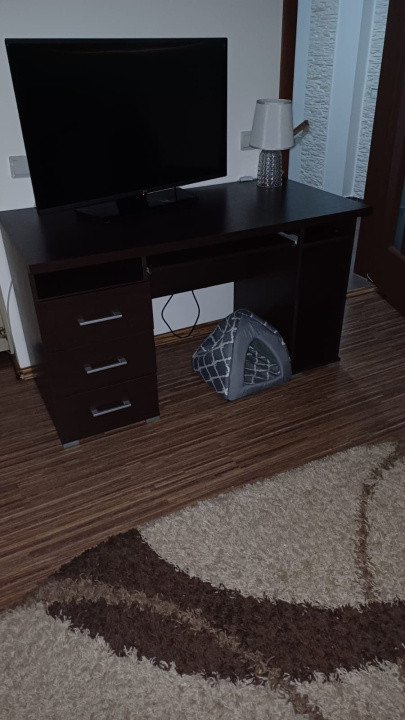 Duplex cu 6 camere,222mp,teren 444mp,terasă,parcare,Zona Baciu