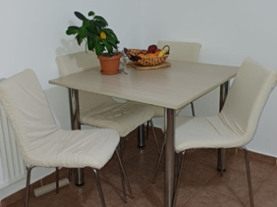 Duplex cu 6 camere,222mp,teren 444mp,terasă,parcare,Zona Baciu