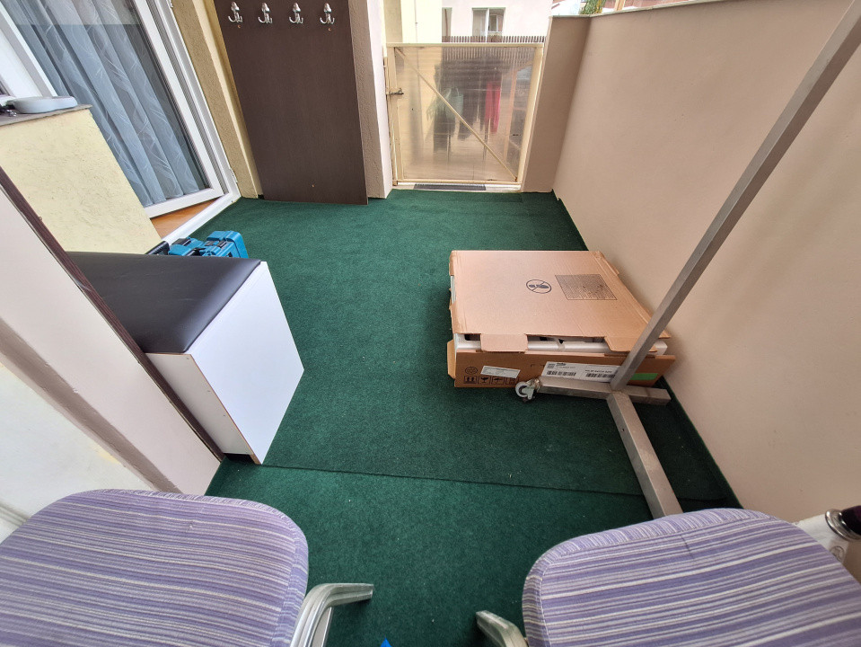Apartament cu 3 camere, 64 mp, parcare, zona Terra