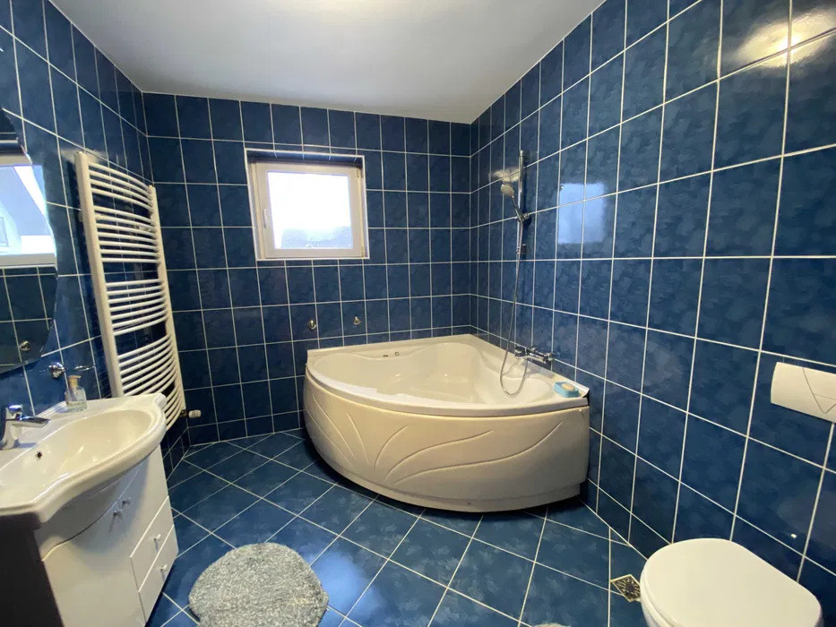 Apartament cu 3 camere decomandat,90 mp,petfriendly Zona Mănăștur,Garaj, parcare