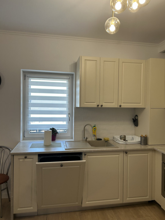 Apartament cu 2 camere, 50 mp, parcare, balcon, zona Avram Iancu