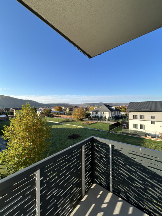 Apartament cu 2 camere, 50 mp, parcare, balcon, zona Avram Iancu