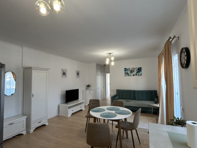 Apartament cu 2 camere, 50 mp, parcare, balcon, zona Avram Iancu