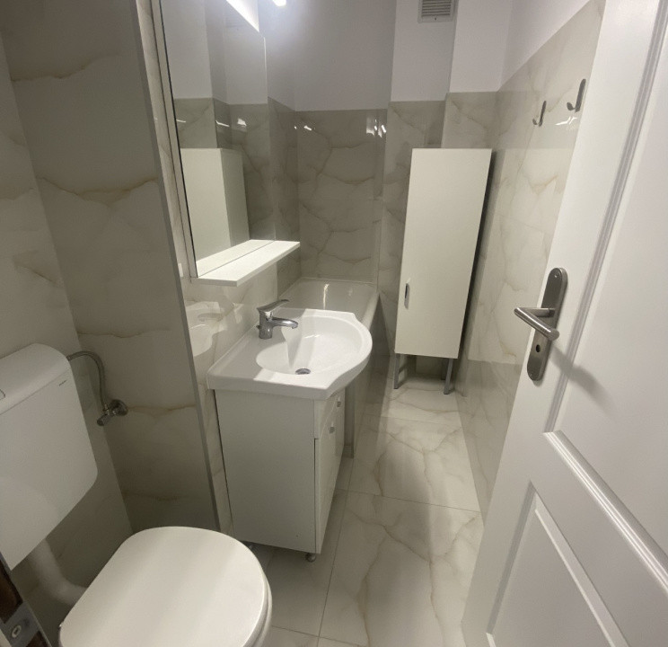 Apartament 1 camere,30mp,zona Piata Cpariu