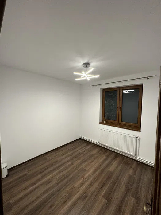 Vila cu 6 camere, in Buna Ziua