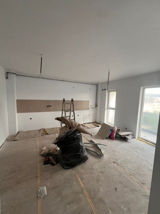 Apartament finisat cu 2 camere, 45,3 mp, balcon, zona Tineretului