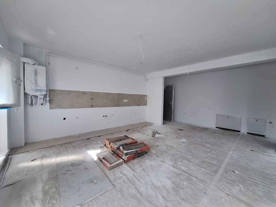 Apartament cu 2 camere, 51 mp, balcon, zona Tineretului