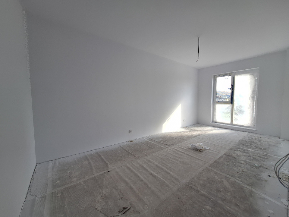 Apartament cu 2 camere, 51 mp, balcon, zona Tineretului