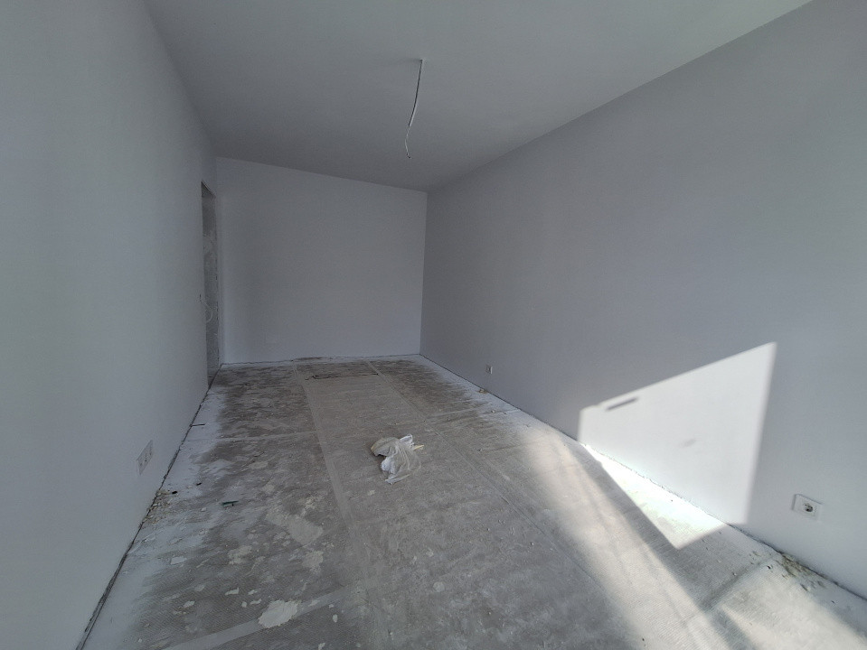 Apartament cu 2 camere, 51 mp, balcon, zona Tineretului