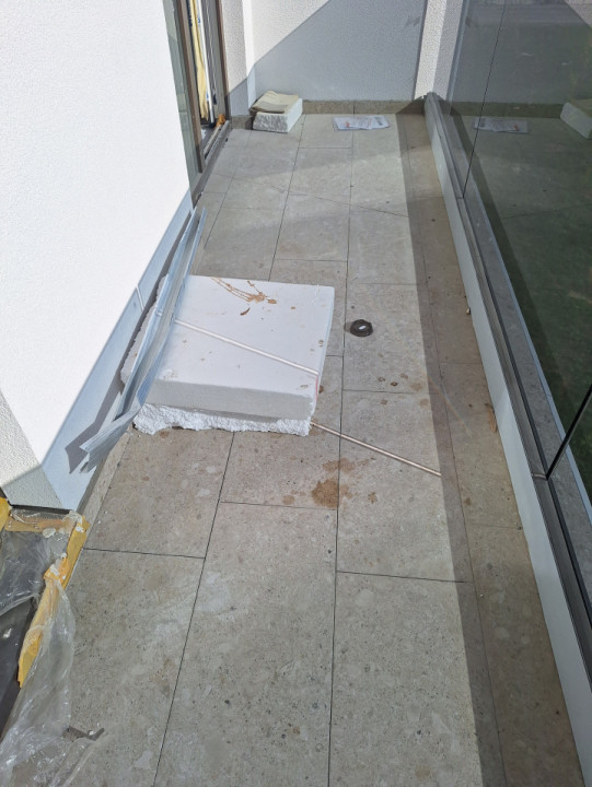 Apartament cu 2 camere, 51 mp, balcon, zona Tineretului