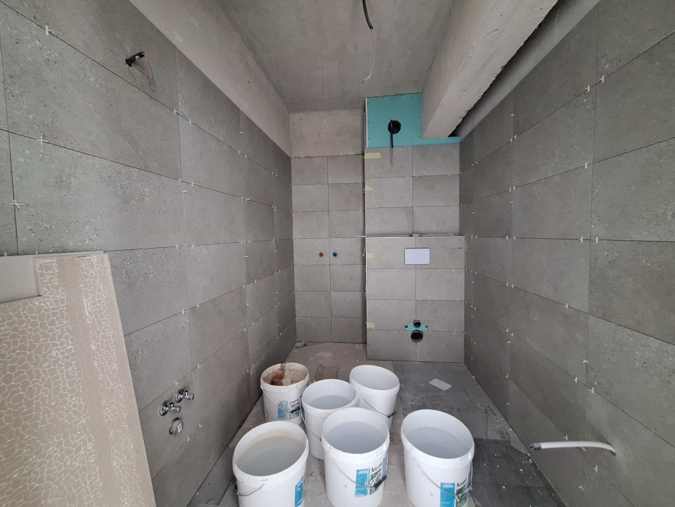 Apartament cu 2 camere, 51 mp, balcon, zona Tineretului