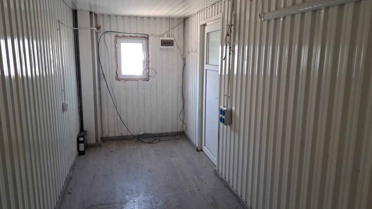 Hala de inchiriat 400mp,  Luna de Sus