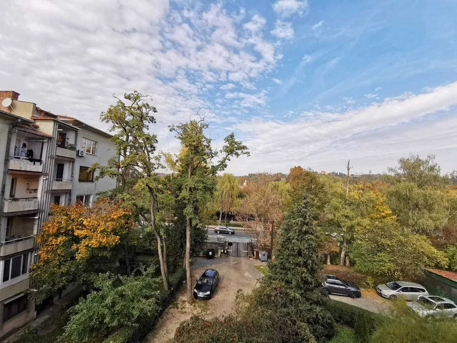 Apartament cu 3 camere decomandat, 70 mp, 2 Parcari, Zona Centru, Iuliu Hosu