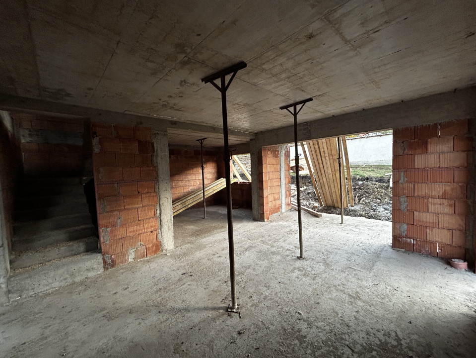 Duplex 5 camere 120mp utili Chinteni teren 450mp 