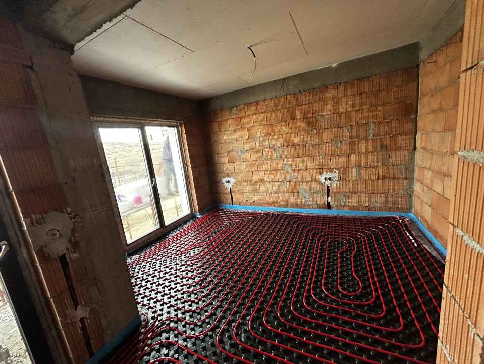 Duplex 5 camere 120mp utili Chinteni teren 450mp 