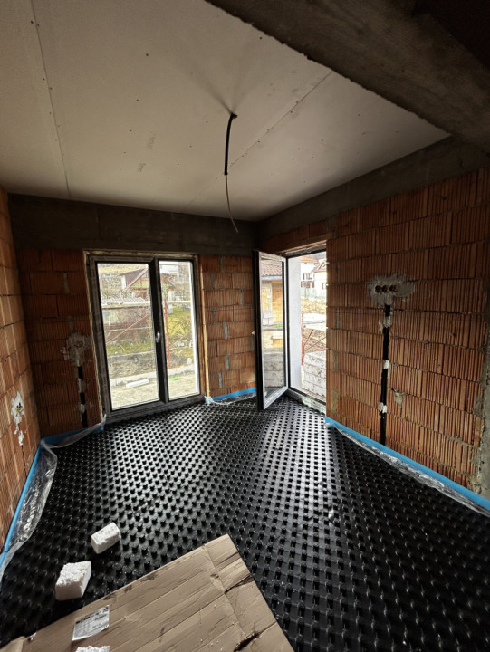 Duplex 5 camere 120mp utili Chinteni teren 450mp 