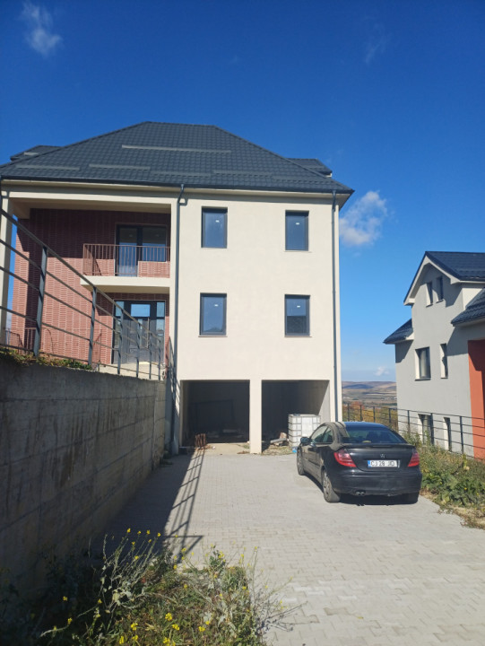 Casa Panorama, 180mp, teren 500mp,Zona Dezmir