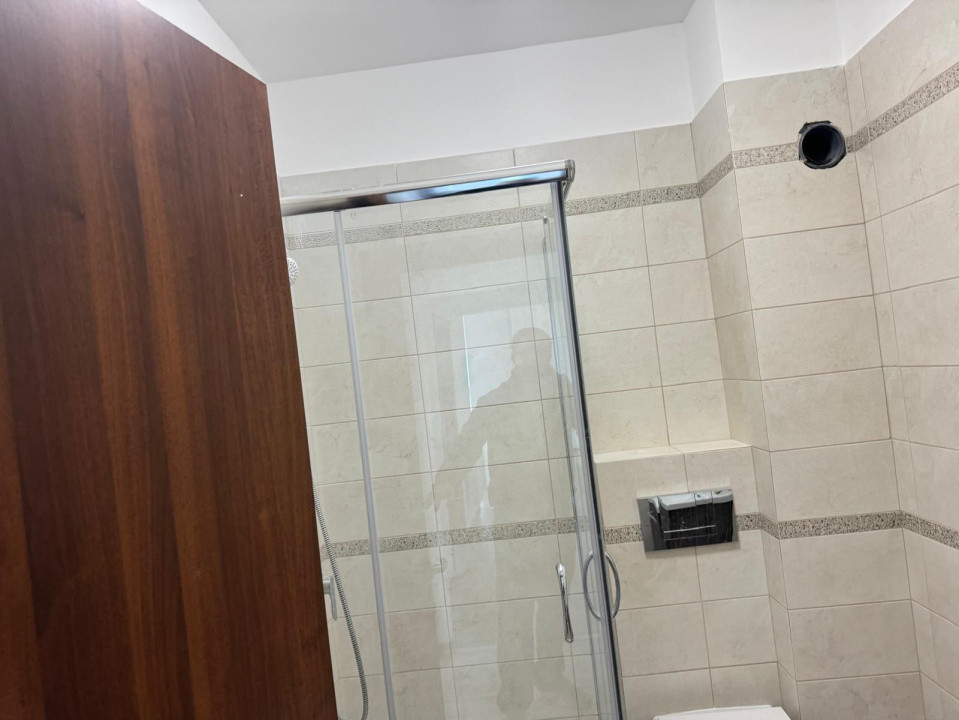 Penthouse 3 camere si terasa, Buna Ziua