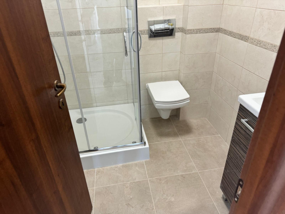 Penthouse 3 camere si terasa, Buna Ziua