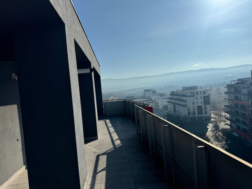 Penthouse 3 camere si terasa, Buna Ziua