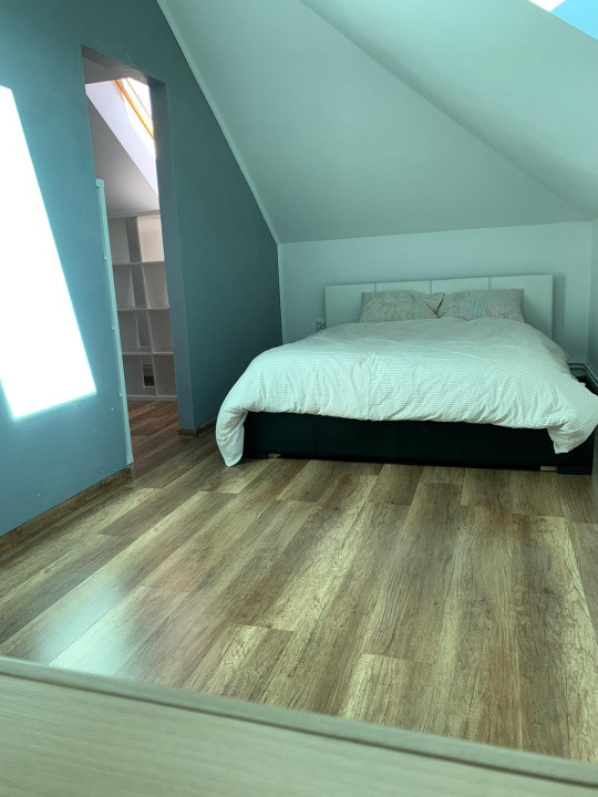 Apartament de 3 camere 2 bai, 86 mp utili , zona Teilor