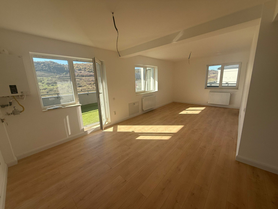 Apartament de 2 camere, 50 mp , zona Terra