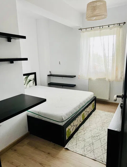 Apartament, 2 camere, 40mp, zona Edgar Quinet.