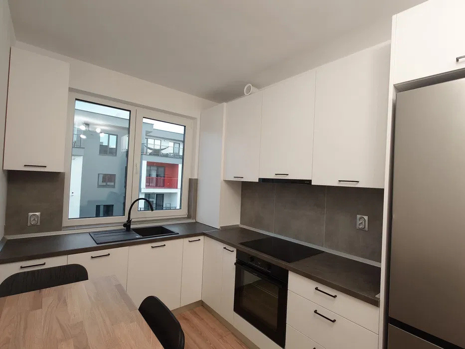 Apartament cu 2 camere, 39 mp, balcon, zona Abatorului