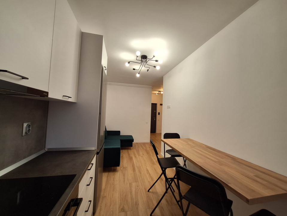 Apartament cu 2 camere, 39 mp, balcon, zona Abatorului
