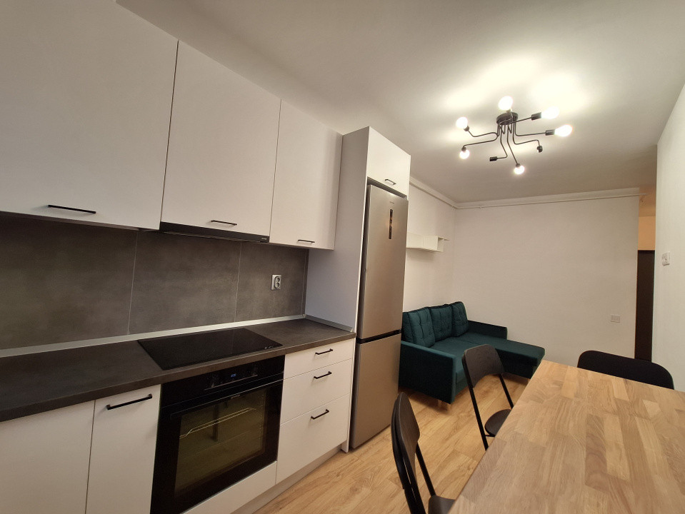 Apartament cu 2 camere, 39 mp, balcon, zona Abatorului