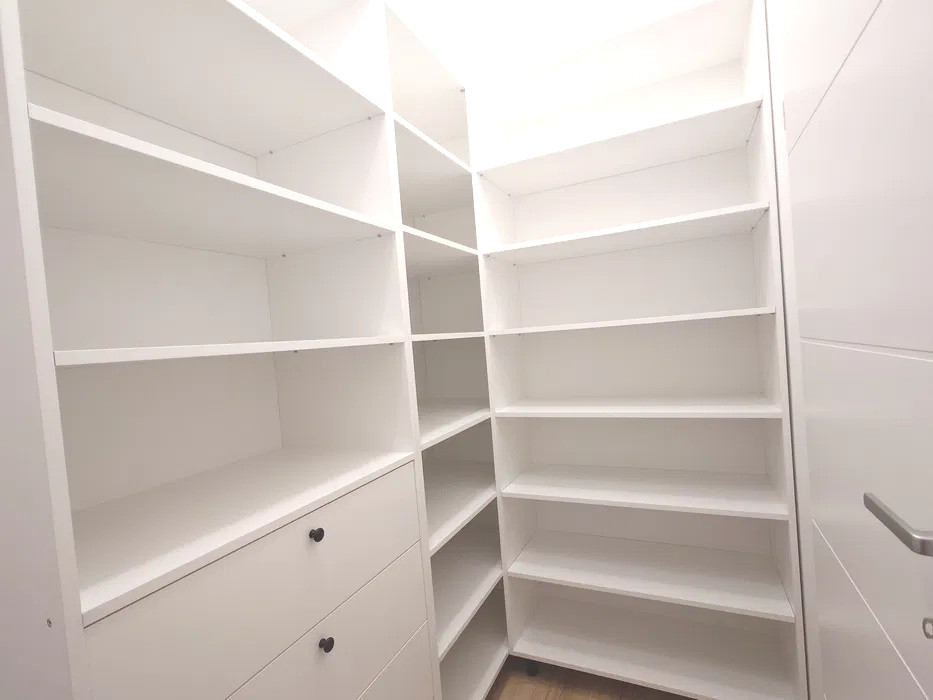 Apartament cu 2 camere, 39 mp, balcon, zona Abatorului