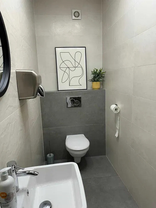 Spatiu Comercial, strada Piezisa