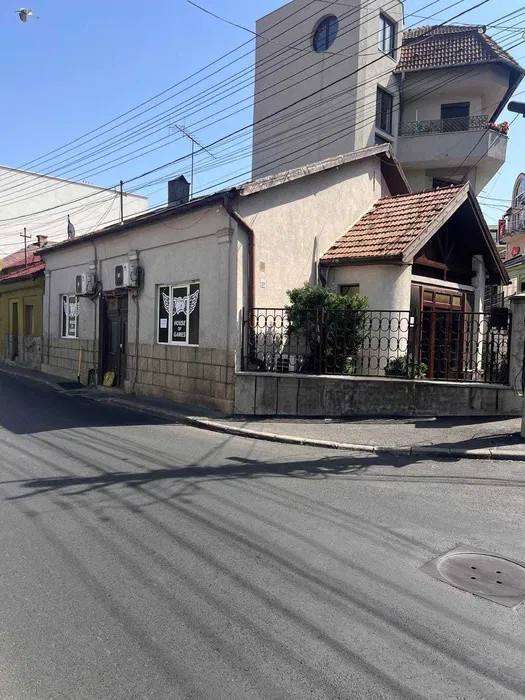 Spatiu Comercial, strada Piezisa