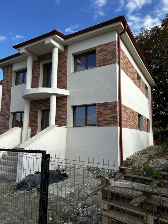 Casa individuala Dezmir 128mp utili 700mp 