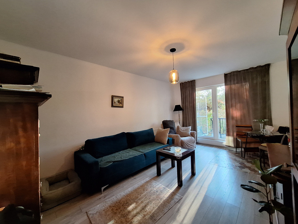 Apartament cu 2 camere, decomandat, 60 mp, gradina, zona Abatorului