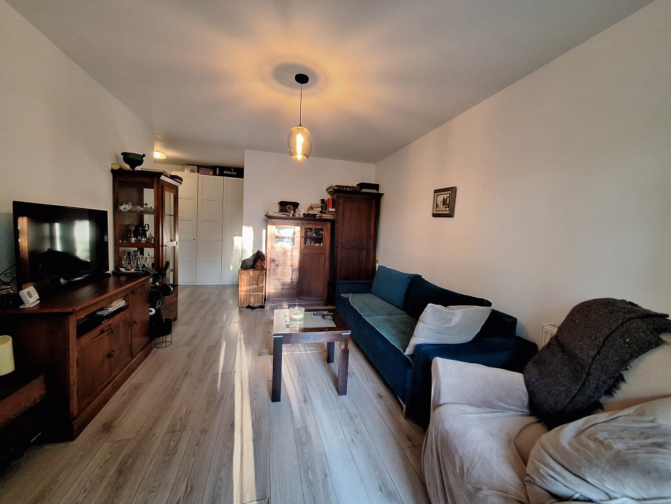 Apartament cu 2 camere, decomandat, 60 mp, gradina, zona Abatorului