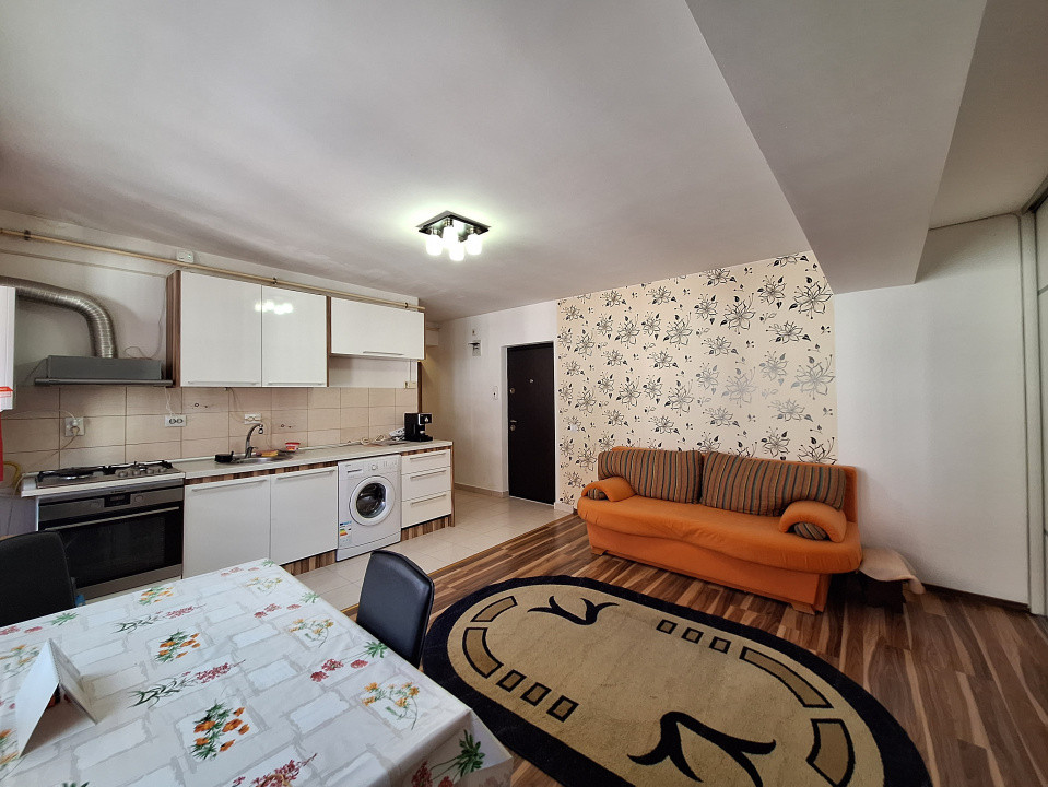 Apartament cu 2 camere, 45 mp, parcare, zona VIVO