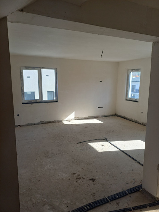 Casa Individuala, 180mp, teren 500mp,Zona Dezmir