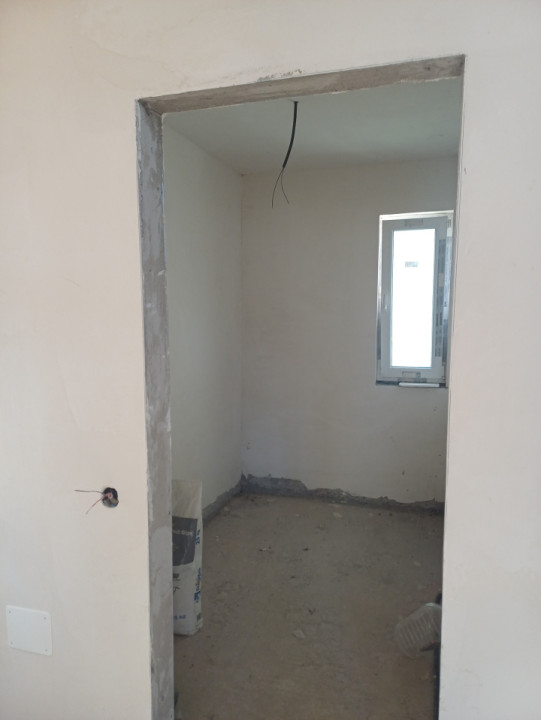 Casa Individuala, 180mp, teren 500mp,Zona Dezmir