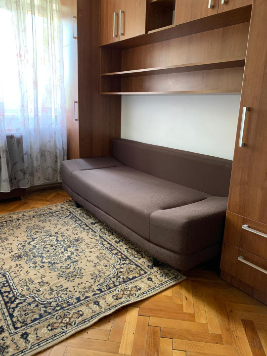 Apartament cu 2 camere, in zona Manastur.