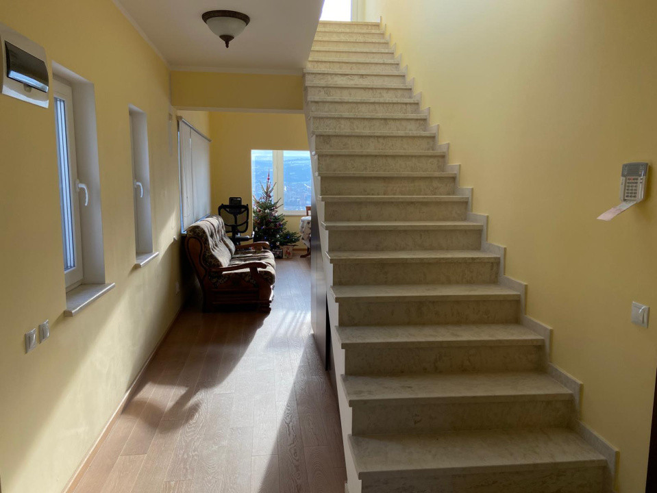 Apartament 3 camere - 79.8 mp utili + terasa 79.9 mp - Grigorescu, str. Uliului